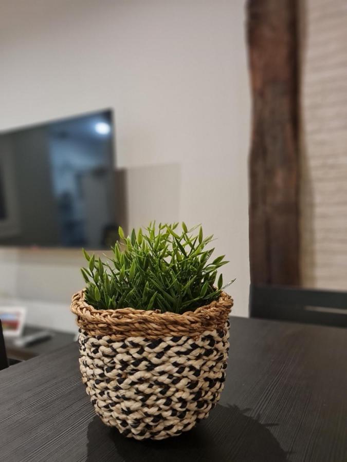 Ayuntamiento Parking Gratis. Auto Check-In. Appartement Bilbao Buitenkant foto